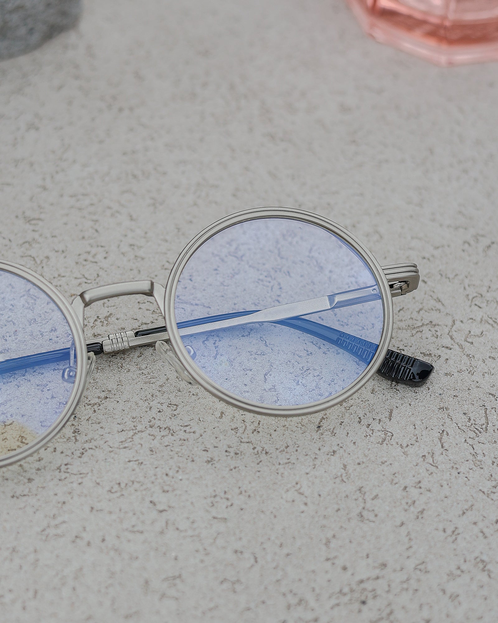Lunar Orbit – Slate Silver 1.1