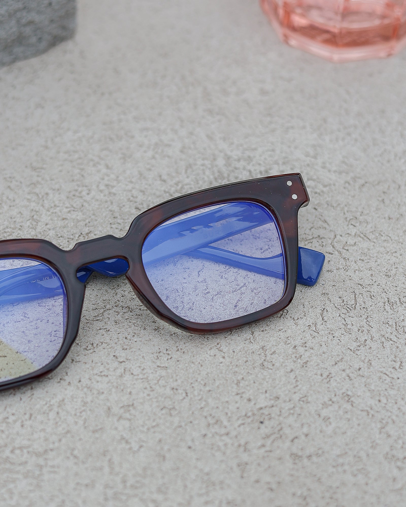 Cobalt Horizon – Tortoise Blue 1.2
