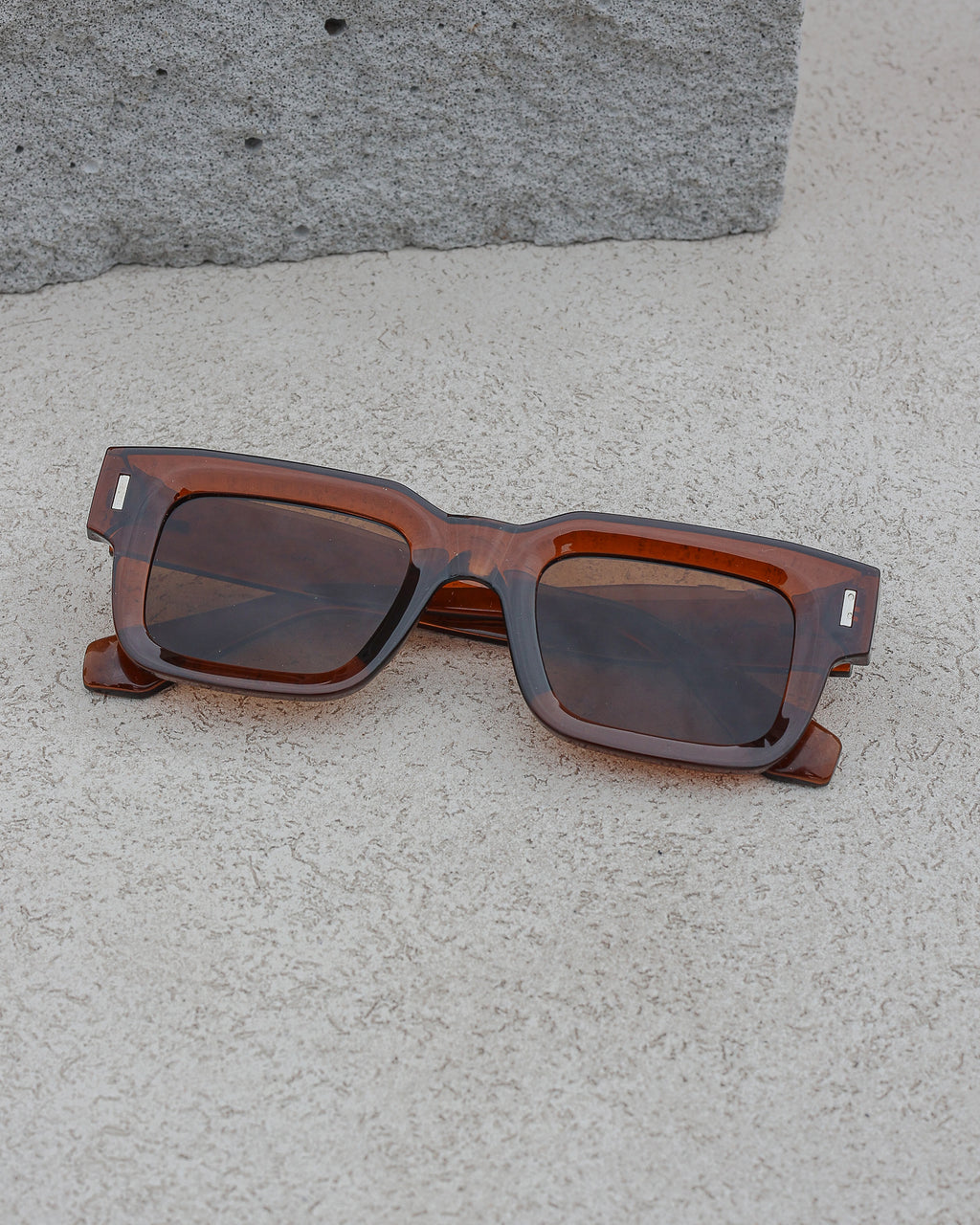 Terra Vue – Amber Tortoise 1.0
