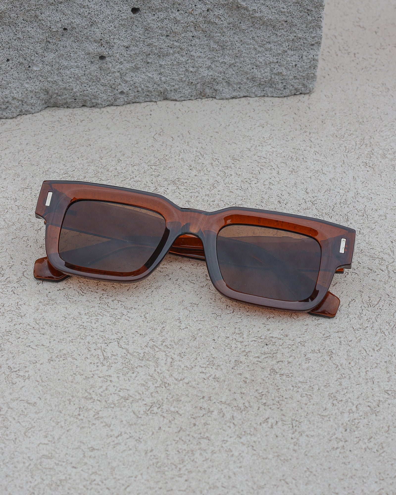 Terra Vue – Amber Tortoise 1.0