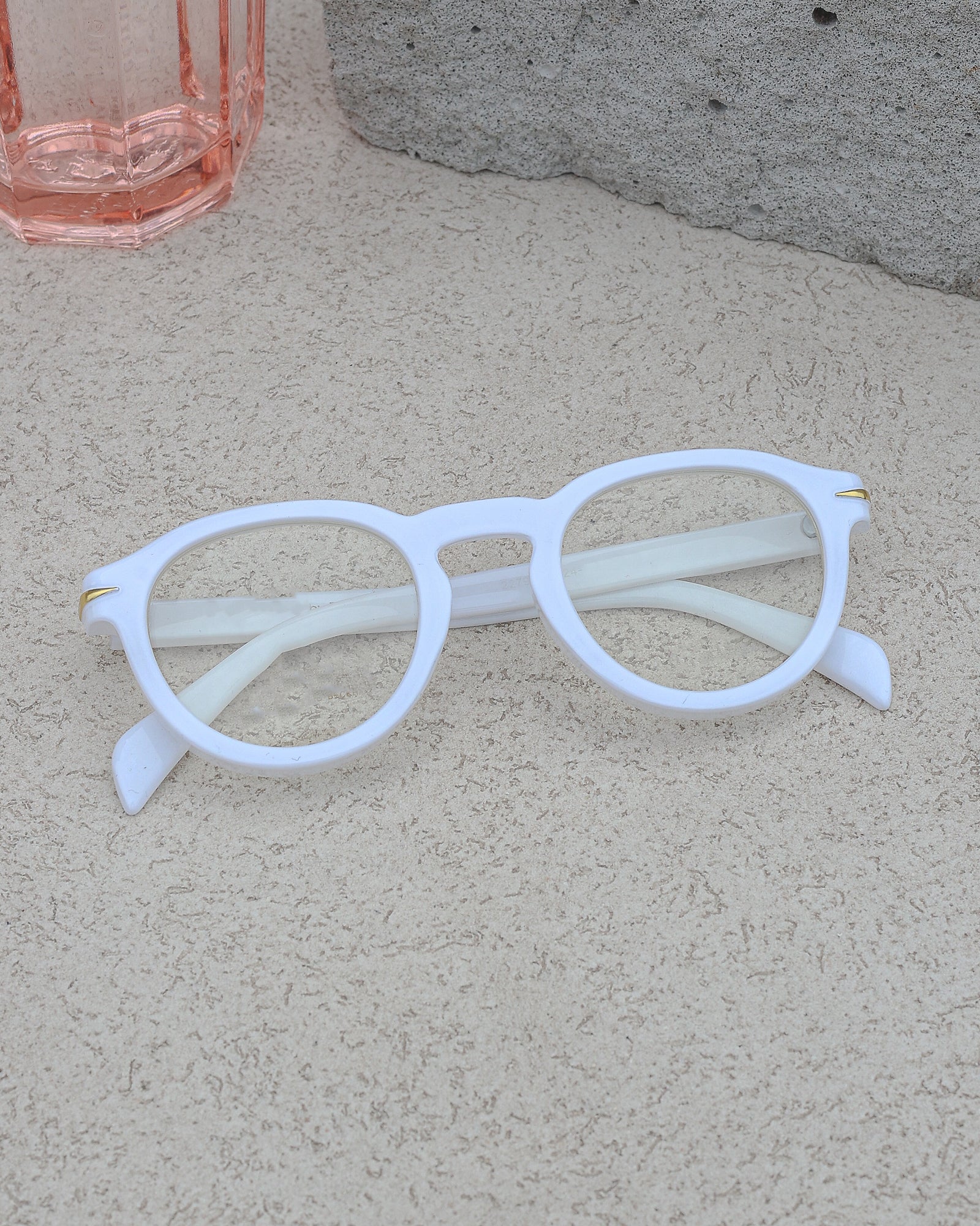 Lunar Frost – Pure White 1.0