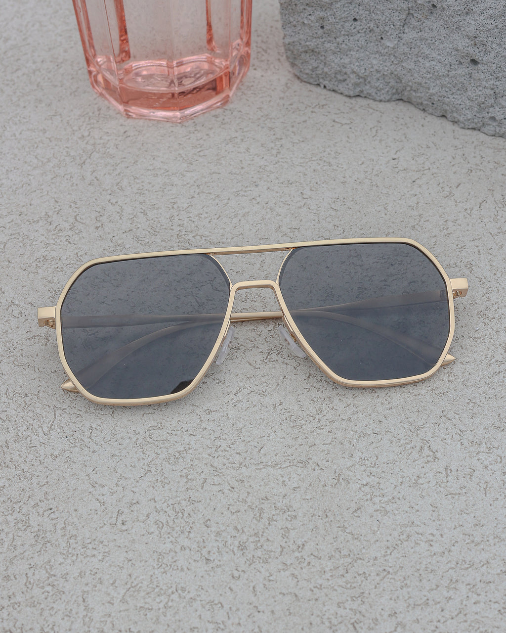 AeroHex – Golden Slate 1.0