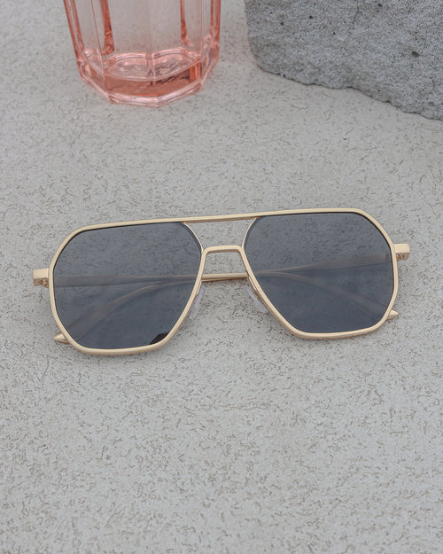 AeroHex – Golden Slate 1.0