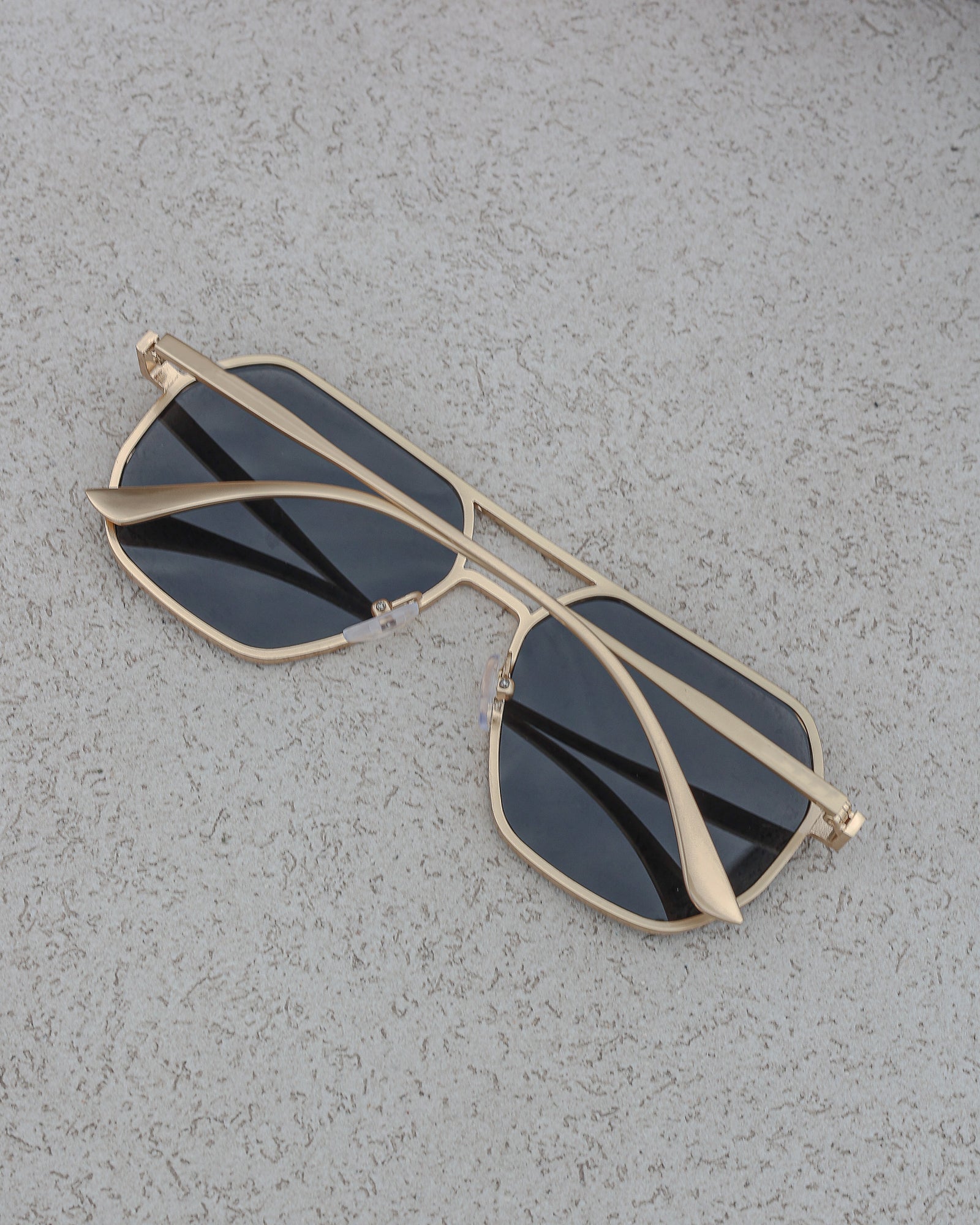AeroHex – Golden Slate 1.0